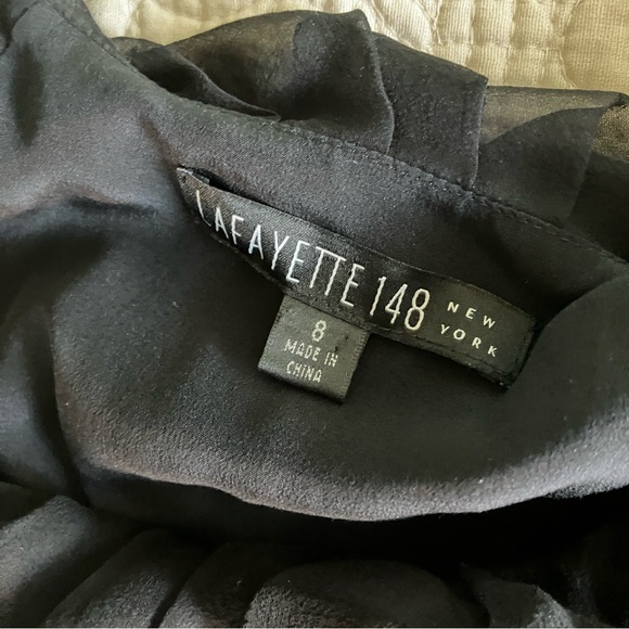 Lafayette 148 sample piece dress in black silk w/elastic waist - Picture 12 of 14